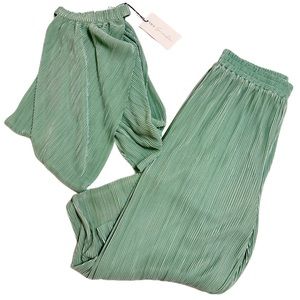 VICI Halter Top with Matching Pants